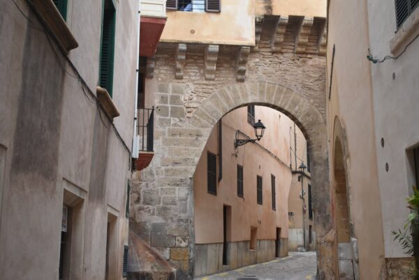 Arco de la Almudaina - Palma